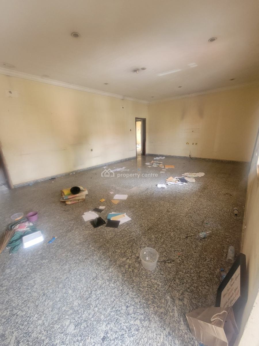 Spacious 3 Bedroom Apartment (management Would Renovate), Jabi, Abuja, Flat / Apartment for Rent