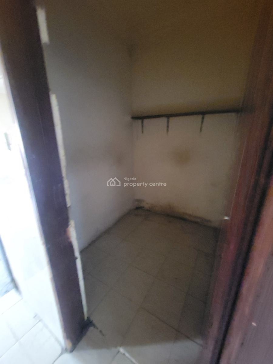 Spacious 3 Bedroom Apartment (management Would Renovate), Jabi, Abuja, Flat / Apartment for Rent