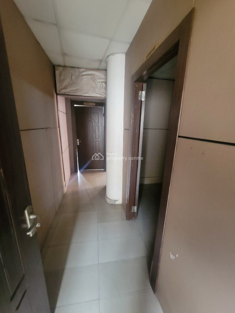 400sqm Commercial/office Space, Jabi, Abuja, Plaza / Complex / Mall for Rent