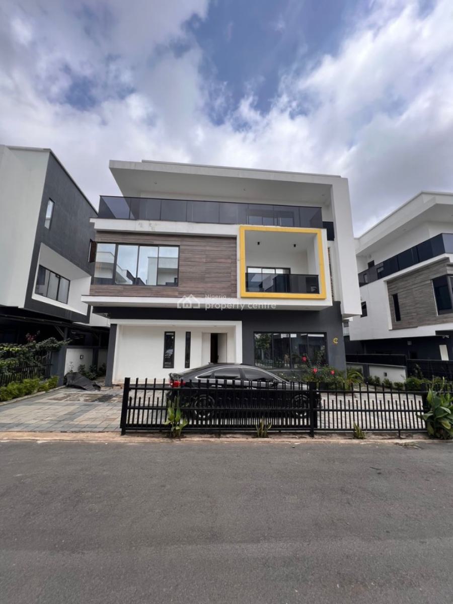 an Exquisitely Detailed 6 Bedroom Detached Duplex with Attached Bq, Guzape District, Abuja, Detached Duplex for Sale