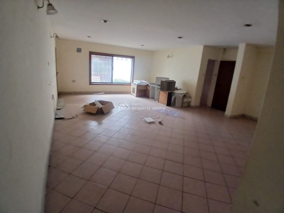 3 Bedrooms Flat with Bq, Abacha Estate, Ikoyi, Lagos, Flat / Apartment for Rent