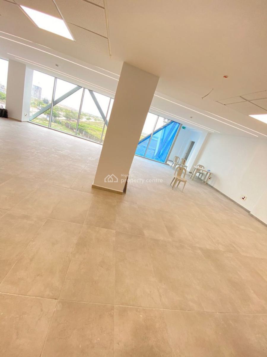 Remarkable Office Spaces in a Prime Location, Victoria Island (vi), Lagos, Office Space for Rent