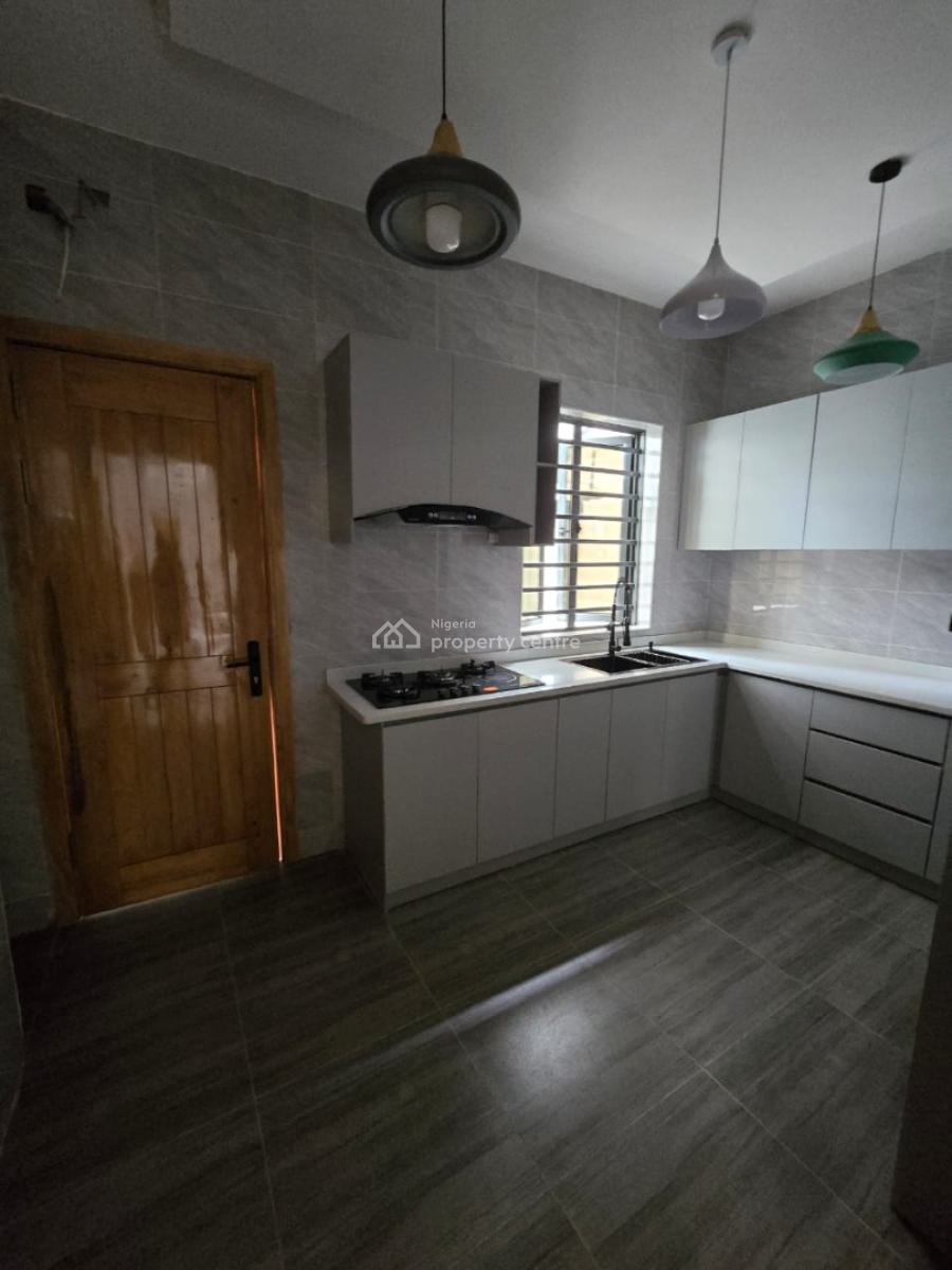 Newly Built 4-bedroom Semi-detached Duplex with Bq @ Magodo Gra Phs2, Gra Phase 2, Magodo, Lagos, Semi-detached Duplex for Rent