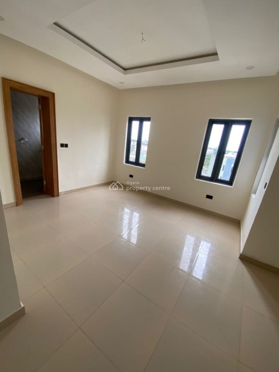 Luxury 2 Bedroom Penthouse Apartment  in a Serene Environment, Lekki Phase 1, Lekki, Lagos, Flat / Apartment for Rent