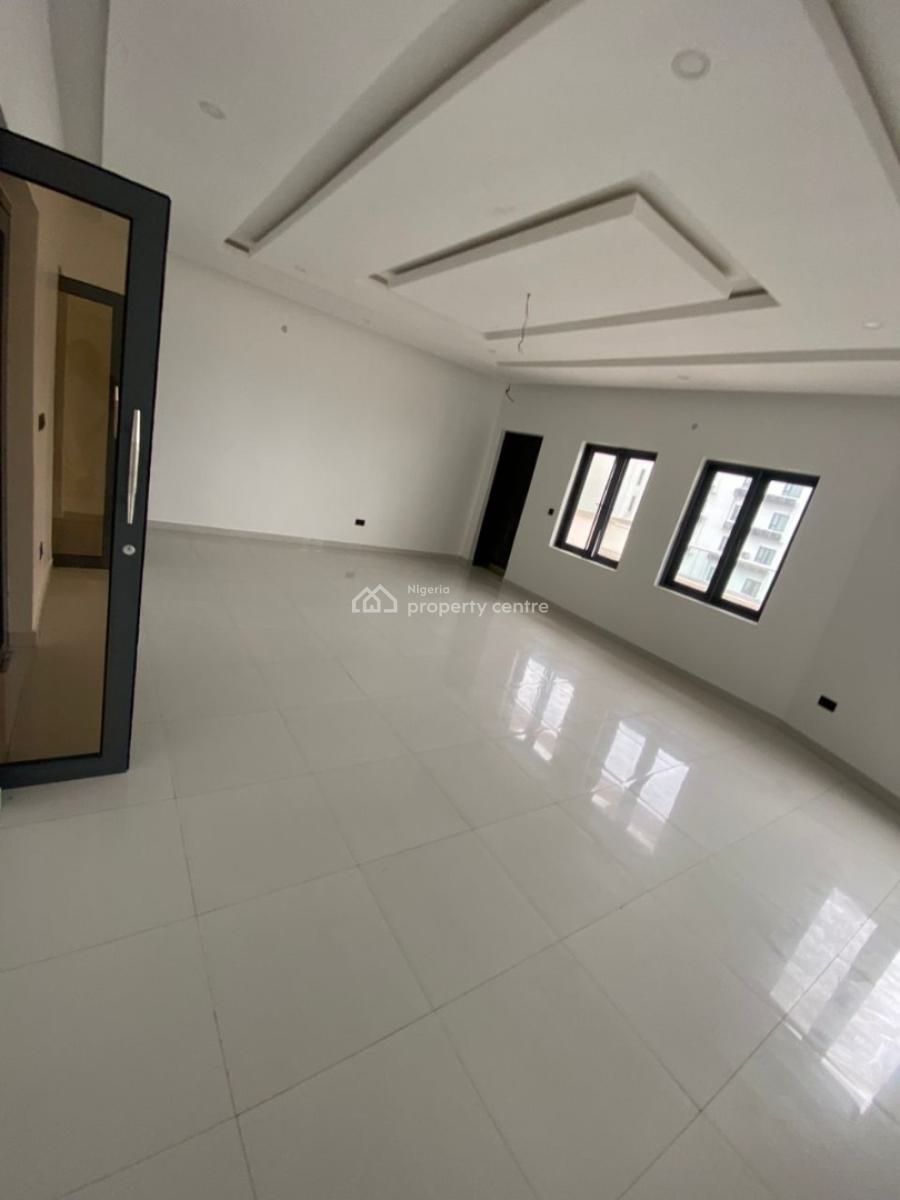 Luxury 2 Bedroom Penthouse Apartment  in a Serene Environment, Lekki Phase 1, Lekki, Lagos, Flat / Apartment for Rent