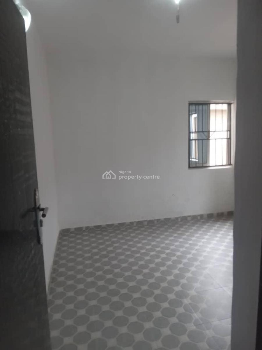 2 Bedroom Flat with Sweet Modern Facilities, Olakunle Traffic Light, Akala Express, Ibadan, Oyo, Flat / Apartment for Rent
