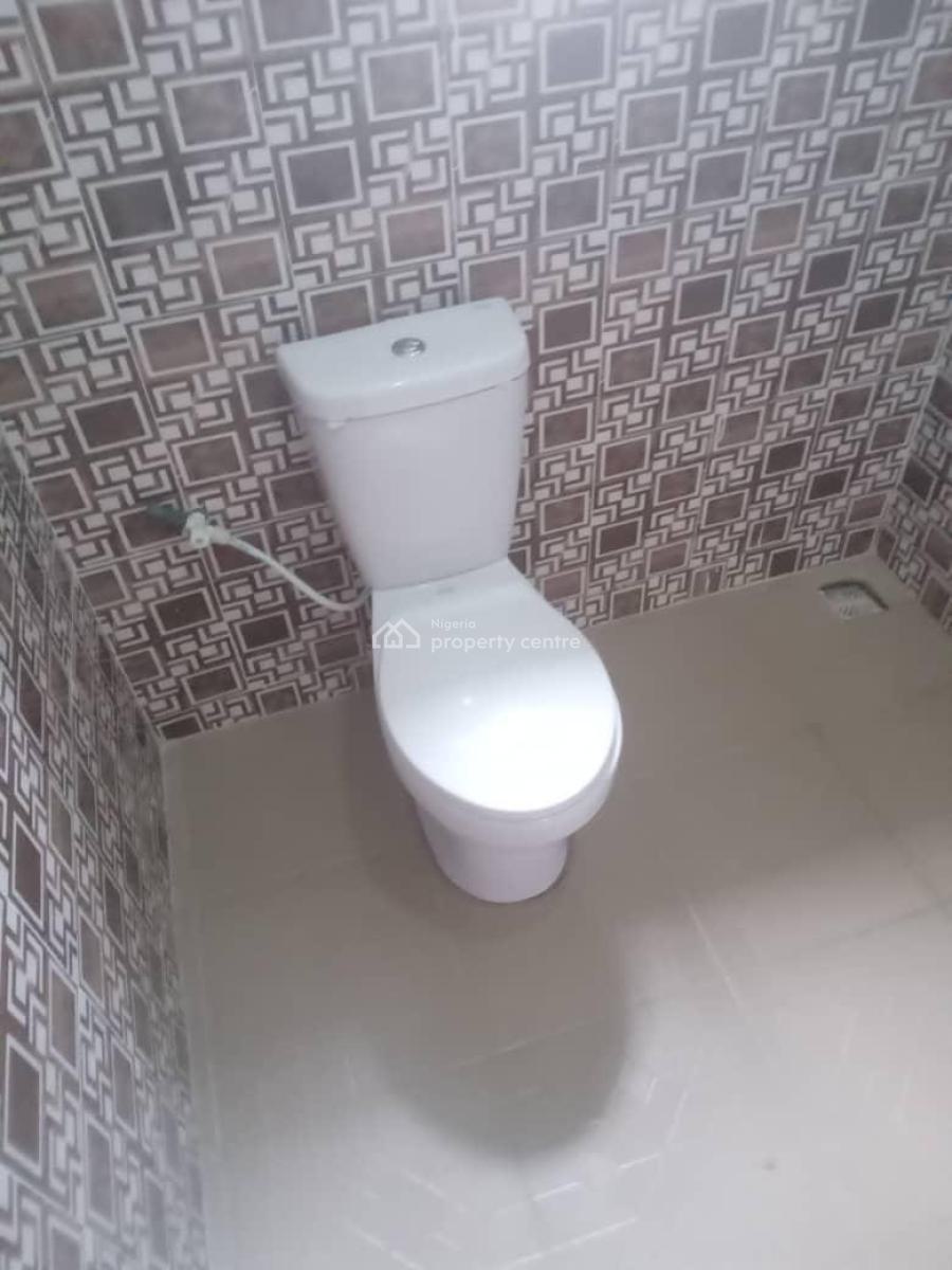 2 Bedroom Flat with Sweet Modern Facilities, Olakunle Traffic Light, Akala Express, Ibadan, Oyo, Flat / Apartment for Rent