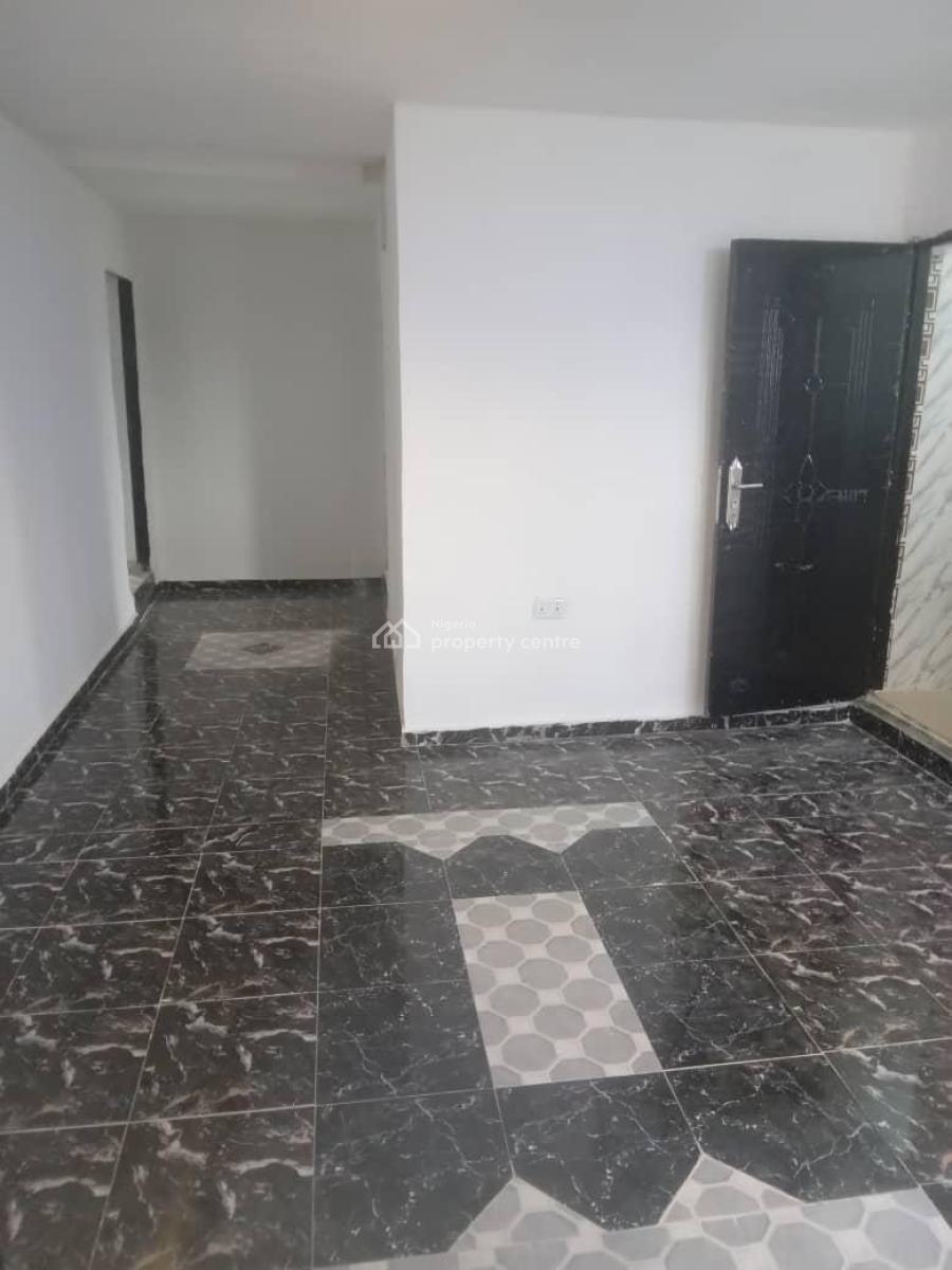 2 Bedroom Flat with Sweet Modern Facilities, Olakunle Traffic Light, Akala Express, Ibadan, Oyo, Flat / Apartment for Rent