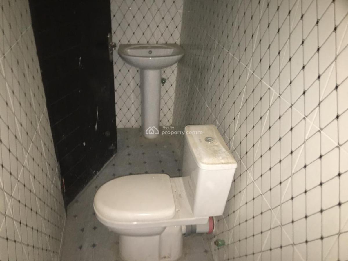 a Luxurious All En-suite 5 Bedroom Twin-duplex Is Available, Mutual Garden Estate By Ogunfayo Via Mayfair Gardens, Awoyaya, Ibeju Lekki, Lagos, Semi-detached Duplex for Sale