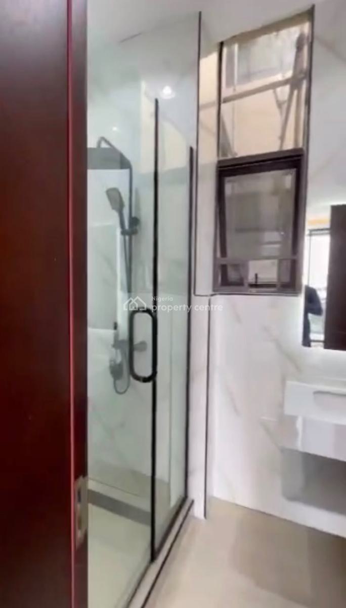 Fully Serviced 3 Bedroom Apartment + Bq, Lekki Phase 1, Lekki, Lagos, Flat / Apartment for Rent
