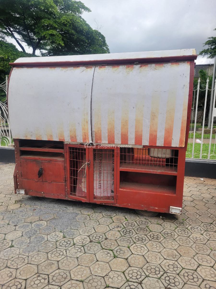Well-positioned Vendor Kiosk/cart, Jabi, Abuja, Shop for Rent