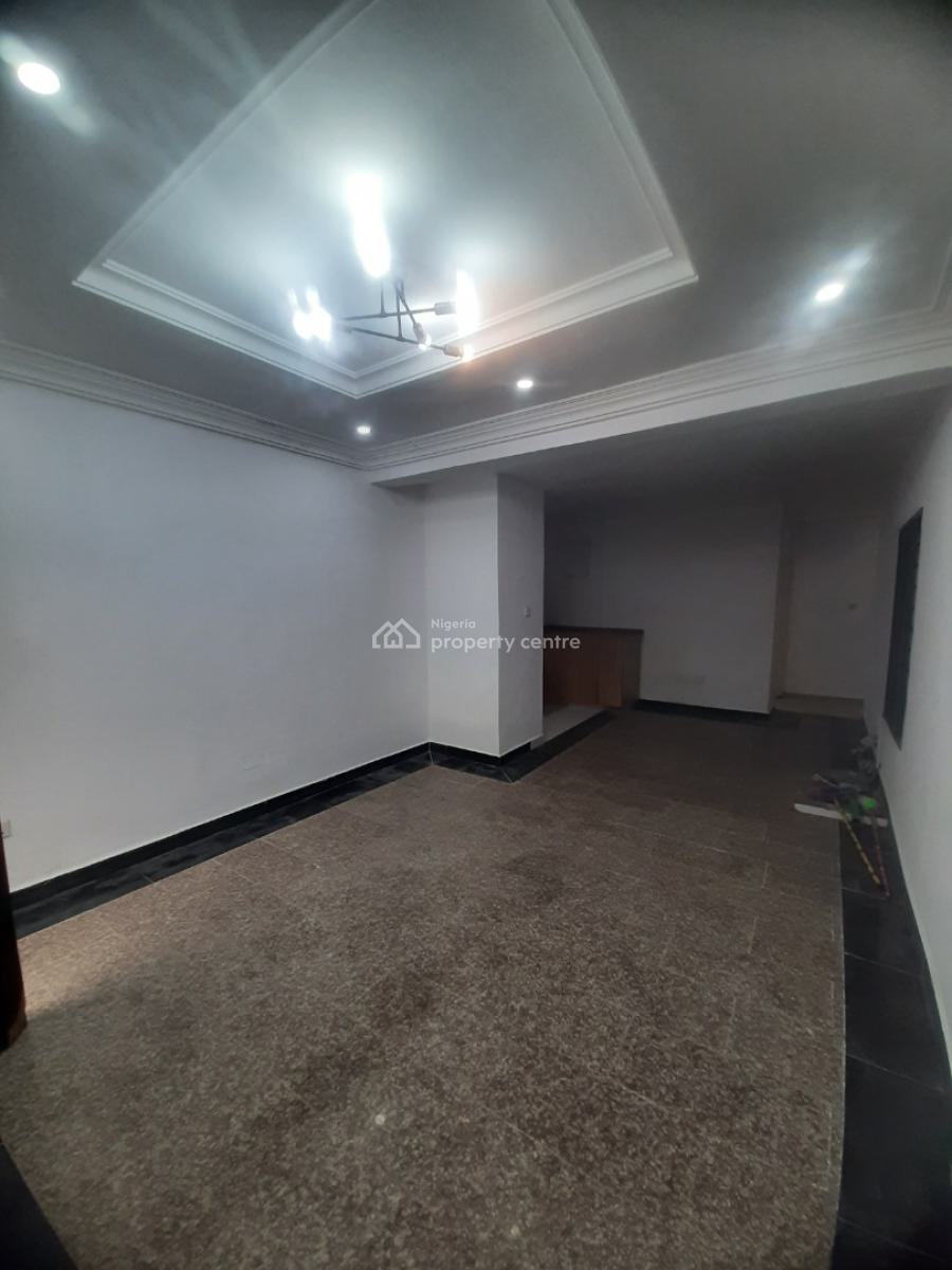 2 Bedroom Apartment, Lekki Phase 1, Lekki, Lagos, Flat / Apartment for Rent