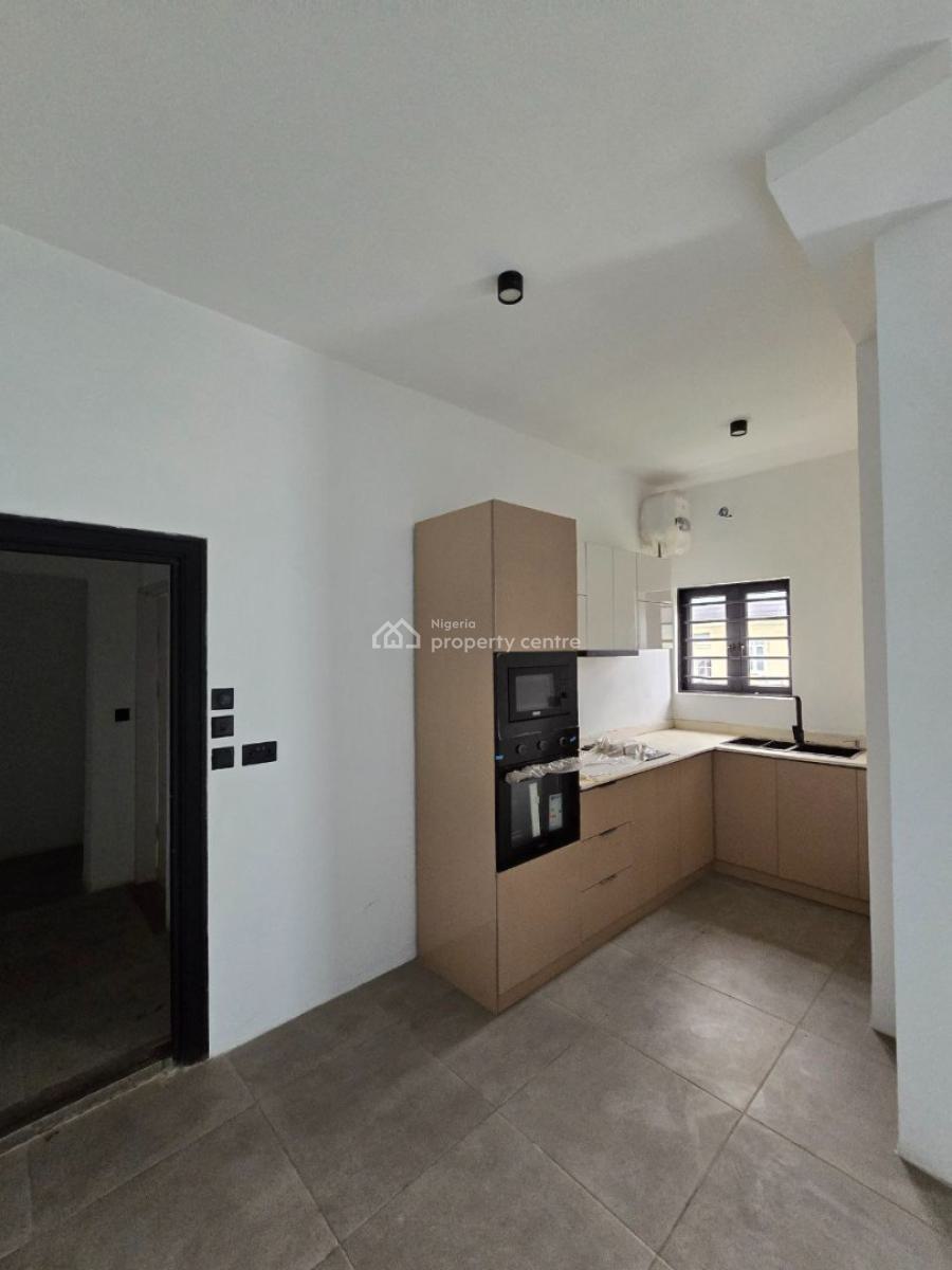Brand-new 2 Bedroom Apartment with a Bq, Agungi, Lekki, Lagos, Flat / Apartment for Sale