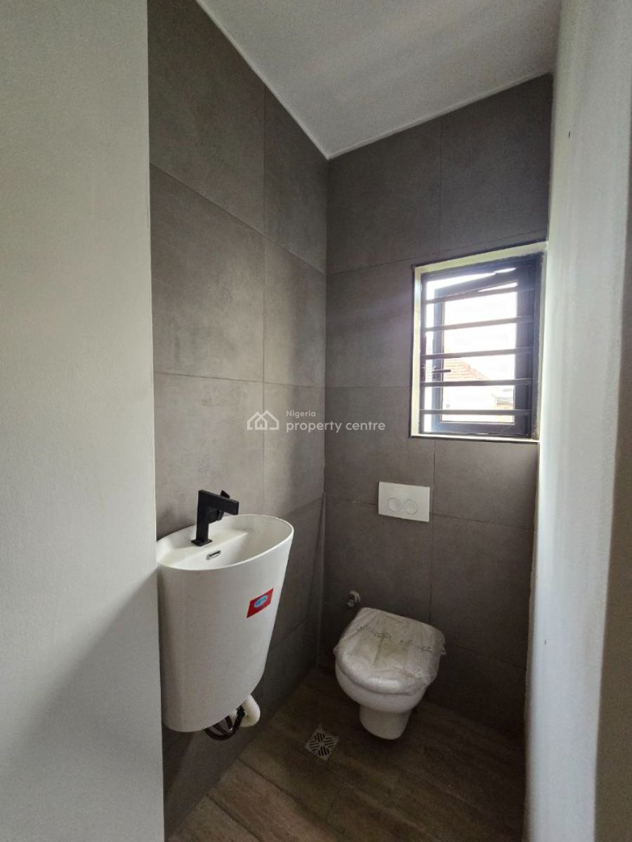 Brand-new 2 Bedroom Apartment with a Bq, Agungi, Lekki, Lagos, Flat / Apartment for Sale
