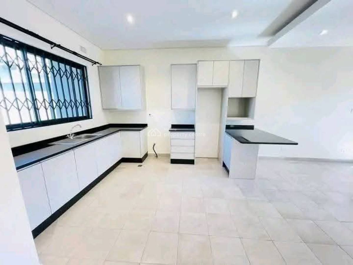 2 Bedroom Flat, Ojota, Lagos, House for Sale