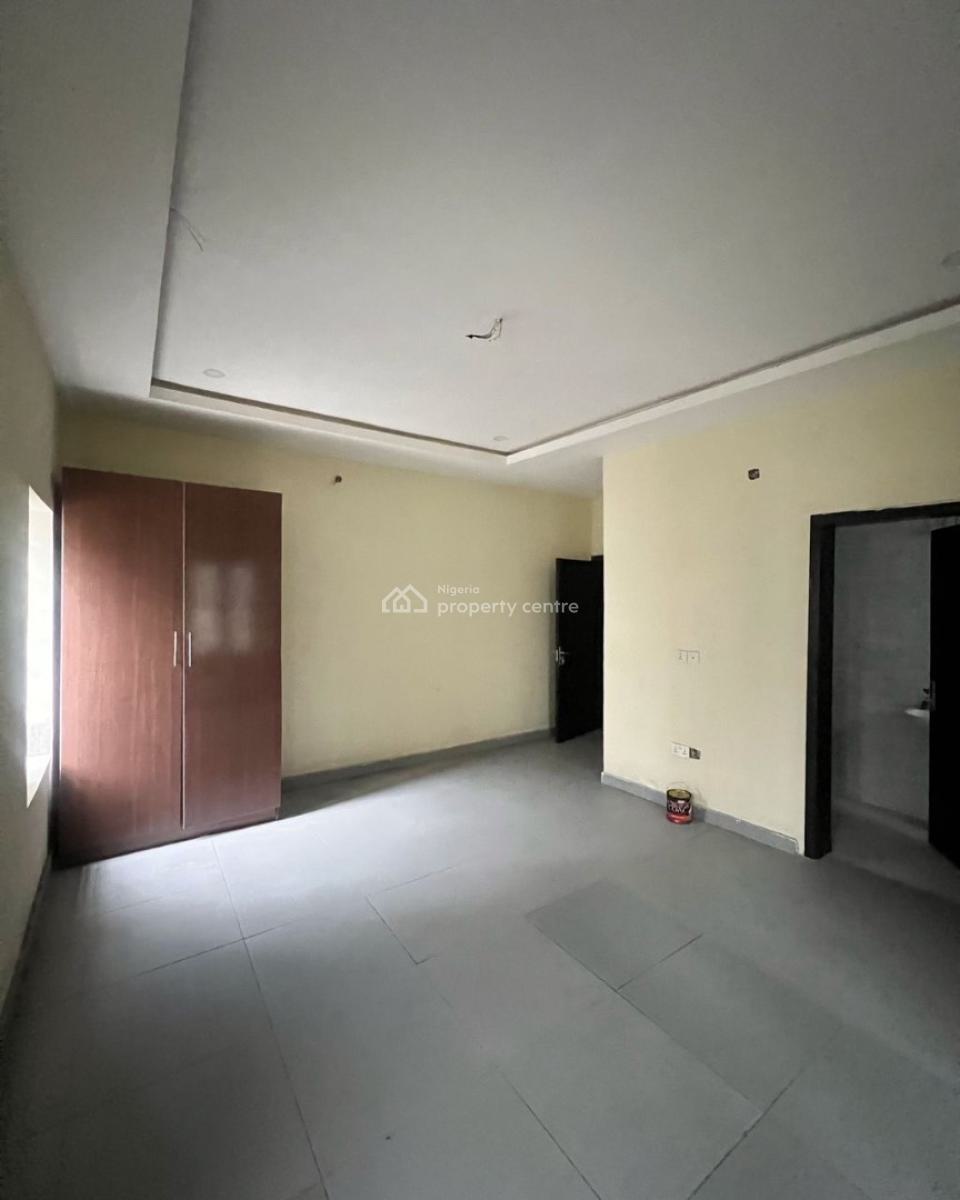 Spaciously Built 3 Bedroom Apartment, Orchid, Lekki, Lagos, Flat / Apartment for Rent