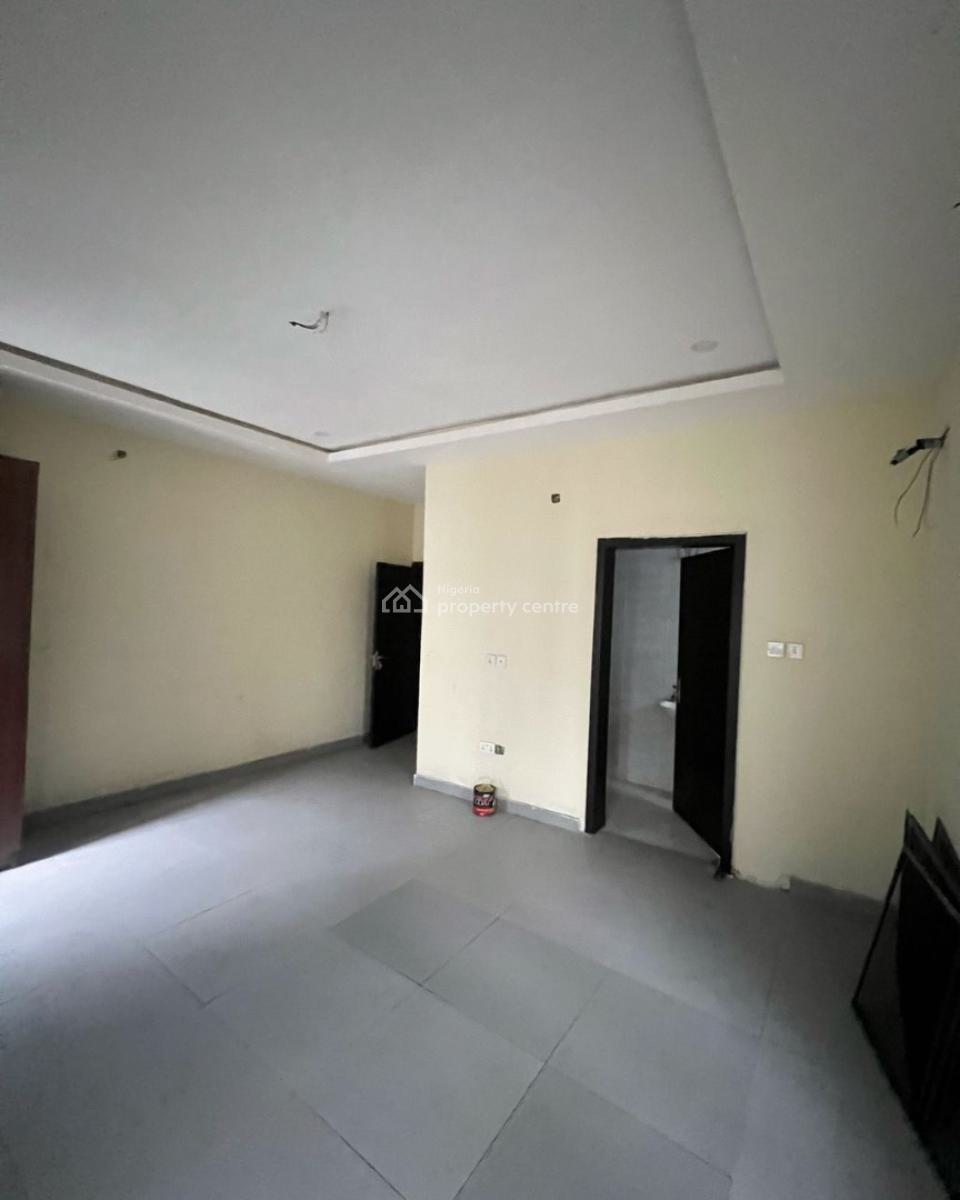 Spaciously Built 3 Bedroom Apartment, Orchid, Lekki, Lagos, Flat / Apartment for Rent