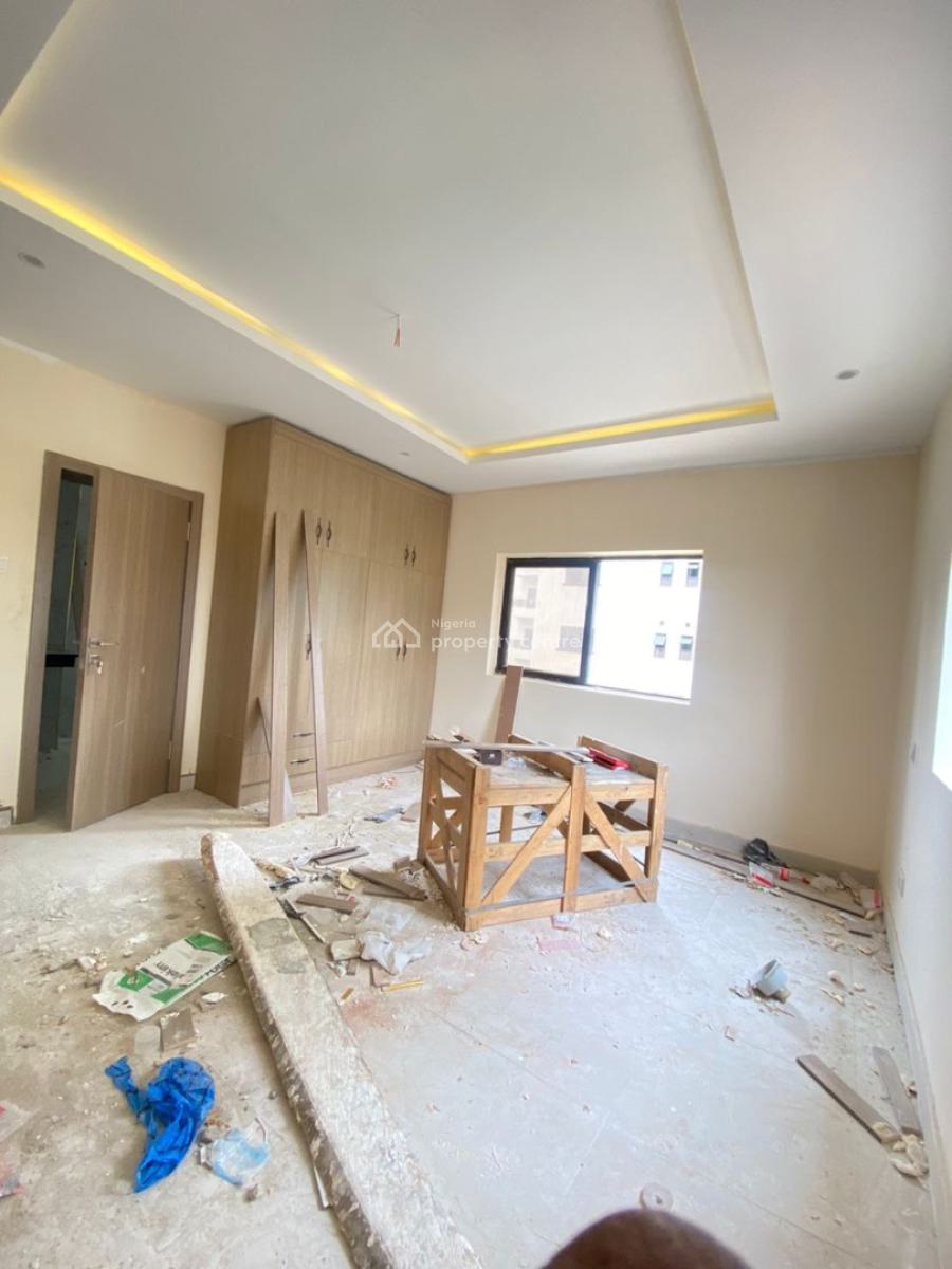 Nicely Built 3 Bedroom Apartment with Bq, Ikoyi, Lagos, Flat / Apartment for Rent