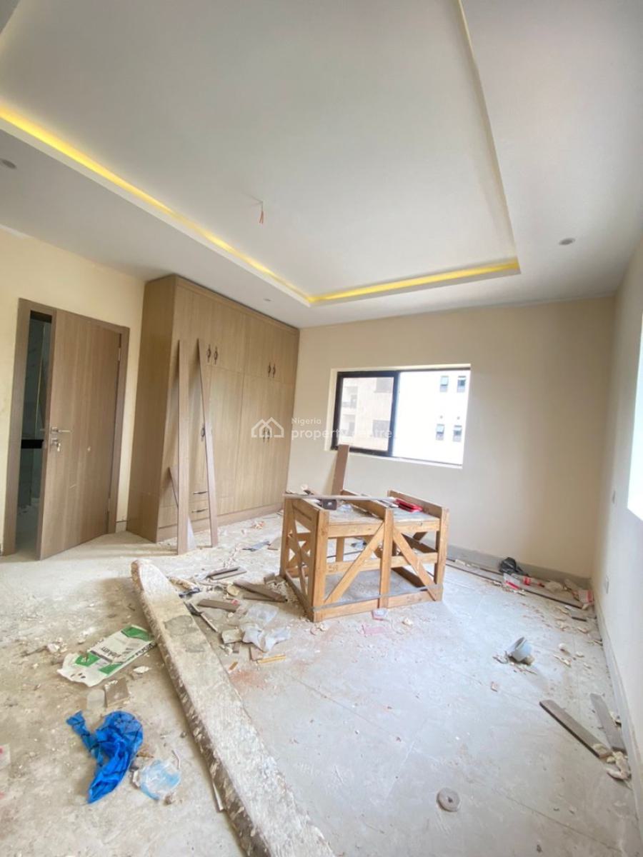 Nicely Built 3 Bedroom Apartment with Bq, Ikoyi, Lagos, Flat / Apartment for Rent