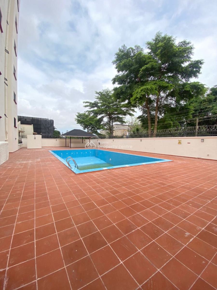 Nicely Built 3 Bedroom Apartment with Bq, Ikoyi, Lagos, Flat / Apartment for Rent