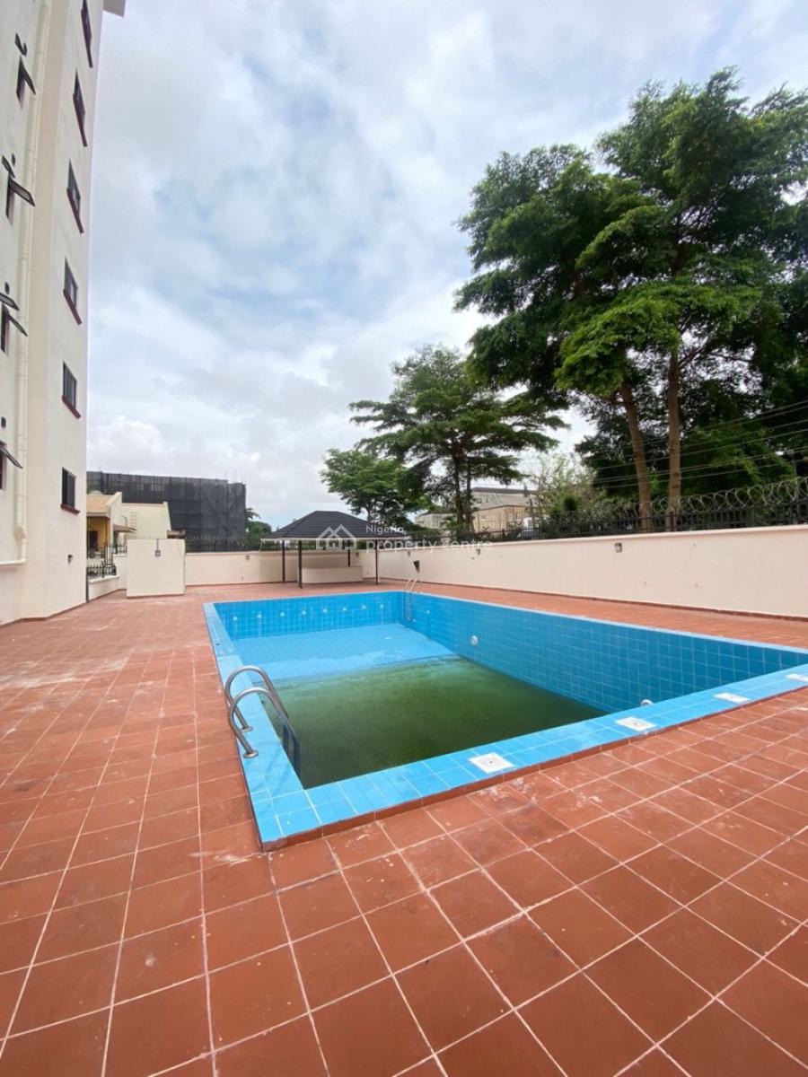 Nicely Built 3 Bedroom Apartment with Bq, Ikoyi, Lagos, Flat / Apartment for Rent