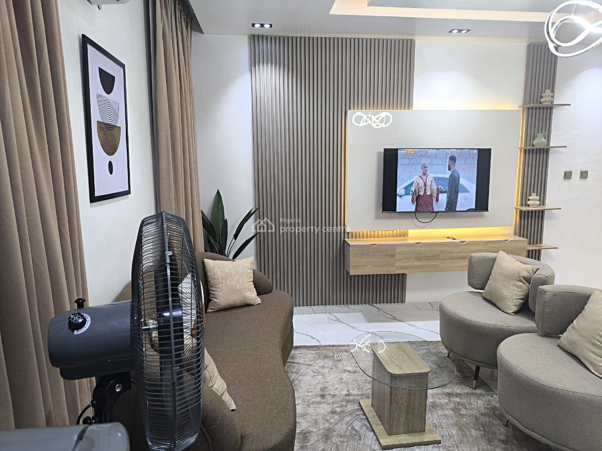 Luxury 2 Bedrooms Serviced Apartments, 28 Onile Aro Street, Ile Pupa Bus Stop, Alakia, Ibadan, Oyo, Flat / Apartment Short Let