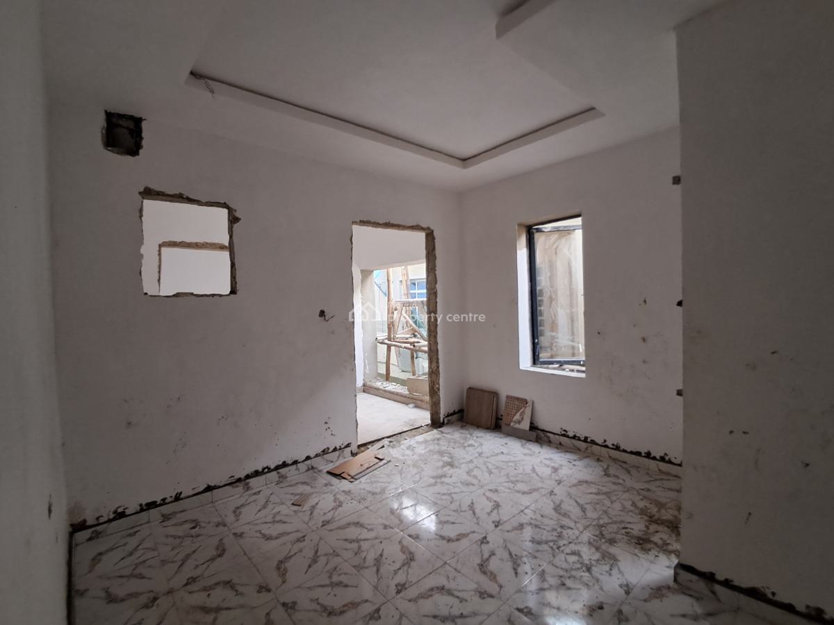 Tastefully Built Executive Mini Flat, Olorunjare Street, Akoka, Yaba, Lagos, Mini Flat (room and Parlour) for Rent