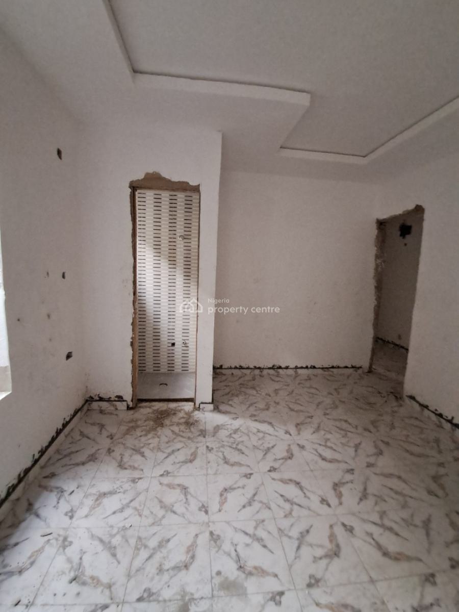 Tastefully Built Executive Mini Flat, Olorunjare Street, Akoka, Yaba, Lagos, Mini Flat (room and Parlour) for Rent