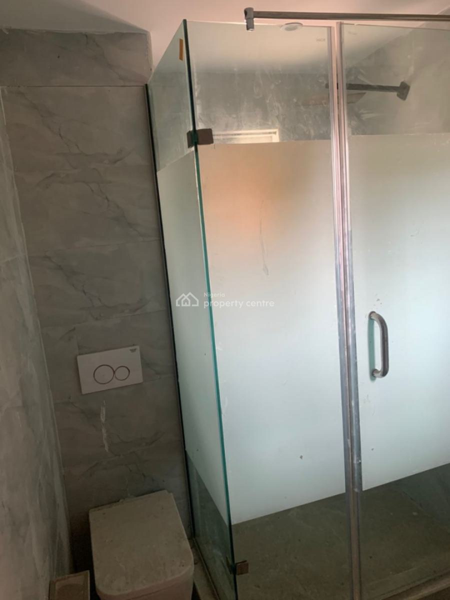 Self Serviced 3-bedroom Flat with Bq, Lekki Phase 1, Lekki, Lagos, Flat / Apartment for Rent