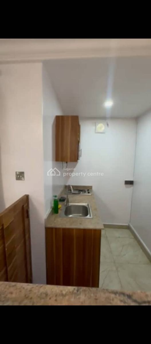 Studio Apartment, Ikeja Gra, Ikeja, Lagos, Self Contain (single Rooms) Short Let