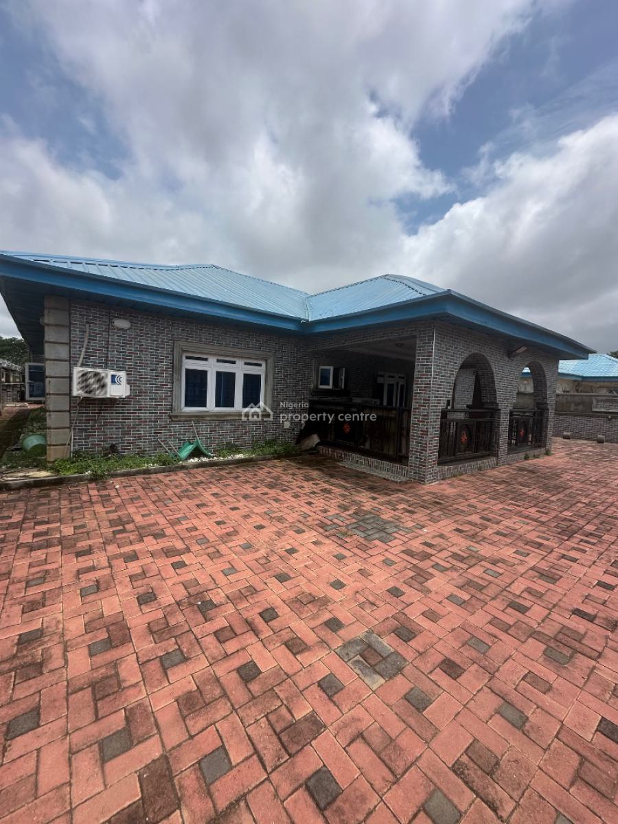 Luxury Spacious 3 Bedroom Bungalow with 2 Rooms Bq, Behind Sunnyvale Estate, Lokogoma District, Abuja, Detached Bungalow for Sale