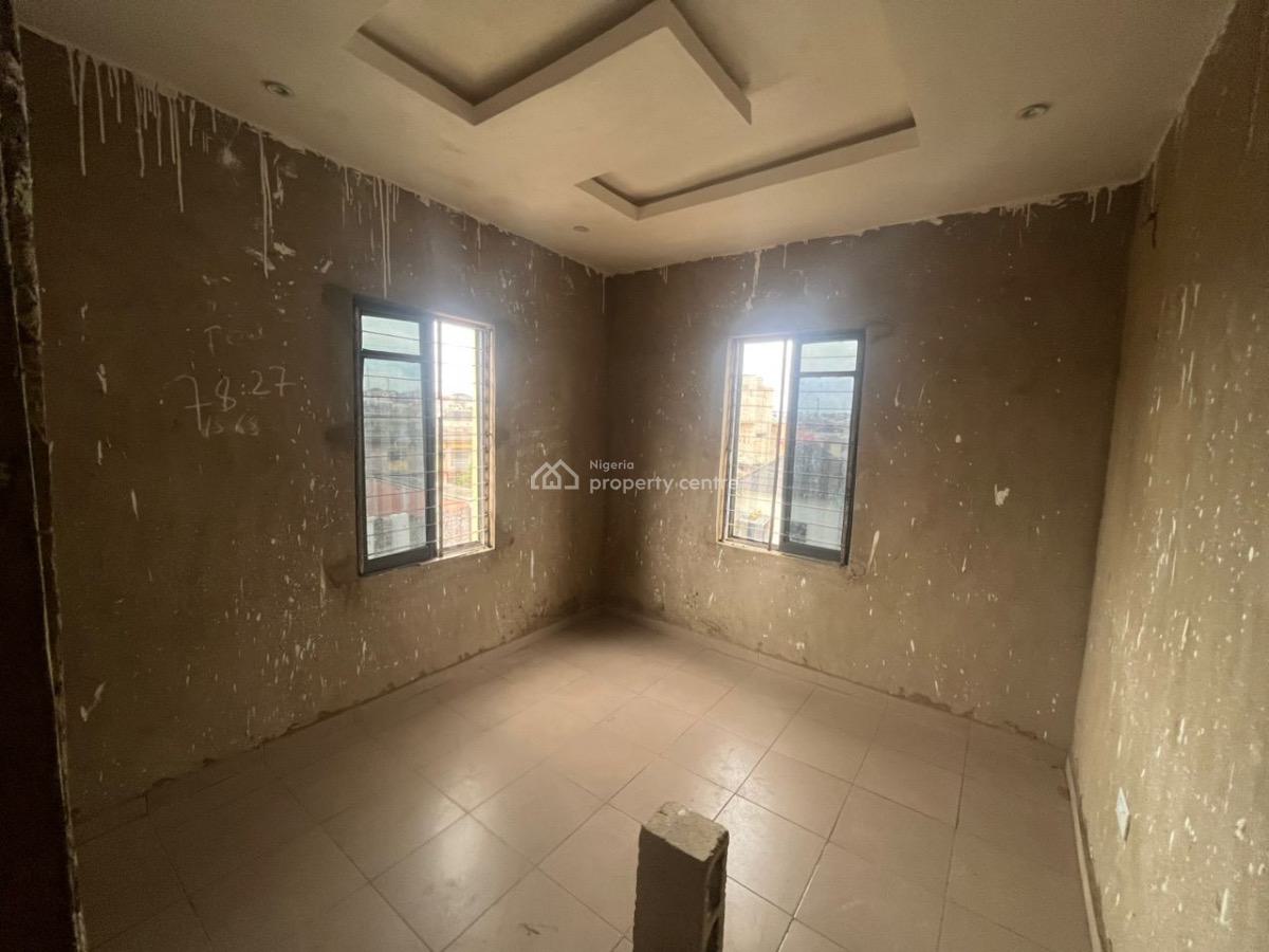 Luxury Mini Flat, Gra Phase 1, Magodo, Lagos, Mini Flat (room and Parlour) for Rent