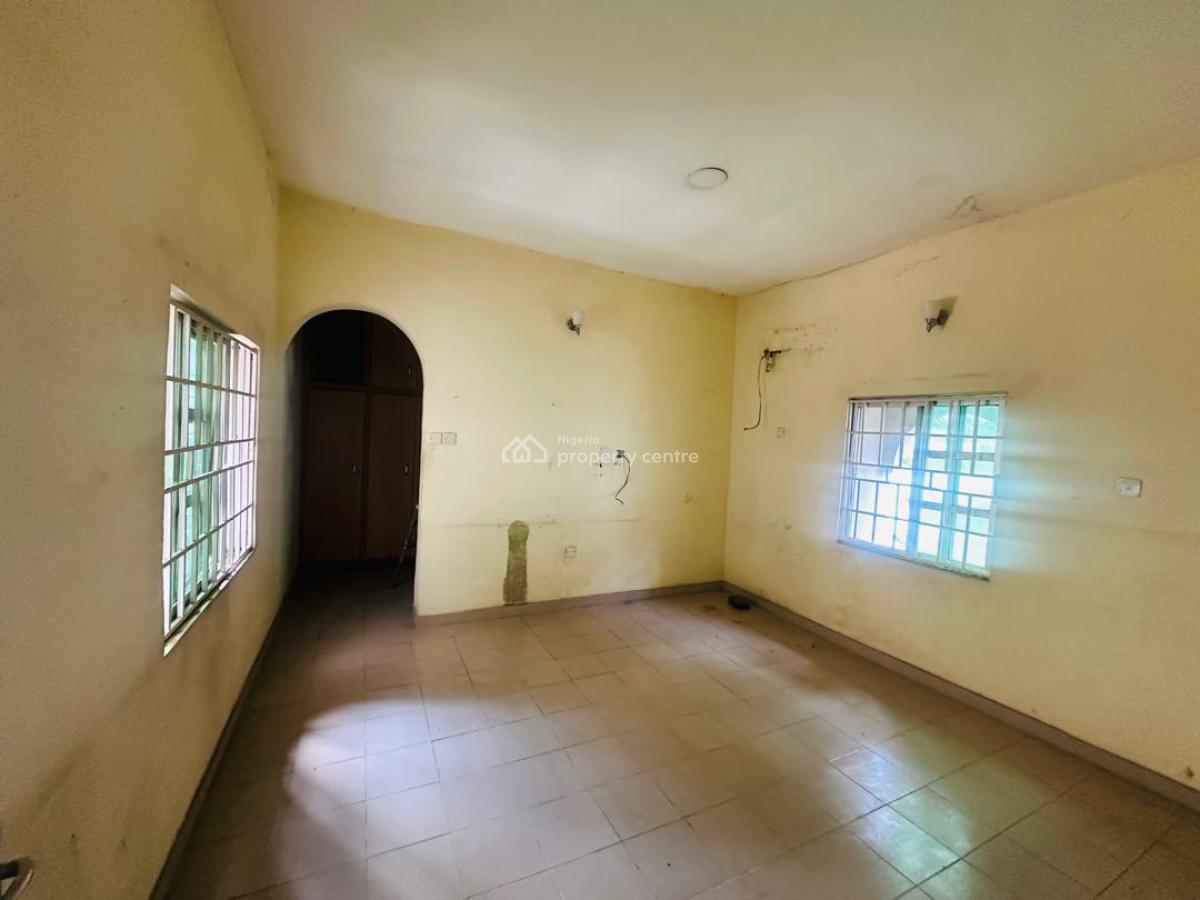 Nice 5 Bedroom Detached Duplex with 2 Rooms Bq, Wuse, Abuja, Detached Duplex for Rent