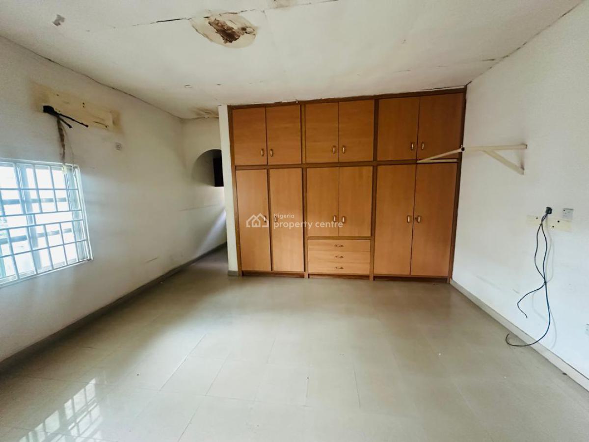 Nice 5 Bedroom Detached Duplex with 2 Rooms Bq, Wuse, Abuja, Detached Duplex for Rent