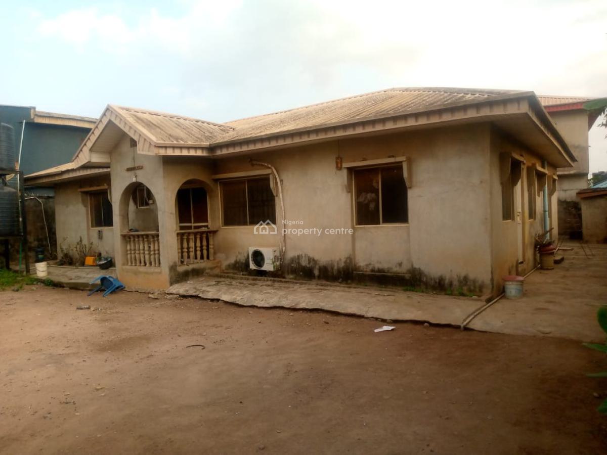 a  Bungalow of 2 Units of Flat Set Back All The Rooms Ensuit with 4 Nu, Lambe Junction Via  Akute Ogun State, Akute, Ifo, Ogun, Block of Flats for Sale