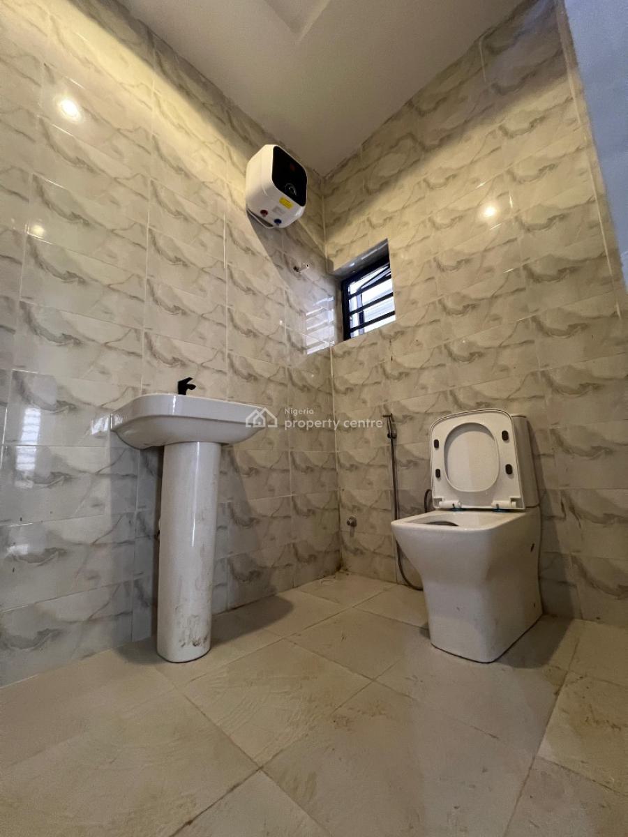 Exquisitely Built 3-bedroom Fully Detached Bungalow in Mowe Town, (25mins Drive to Ikeja), Mowe Town, Ogun, Detached Bungalow for Sale