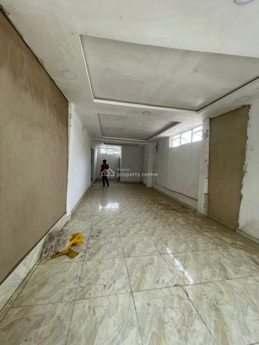 Open Space for Office Or Business with 2toilets, Gwarinpa, Abuja, Office Space for Rent