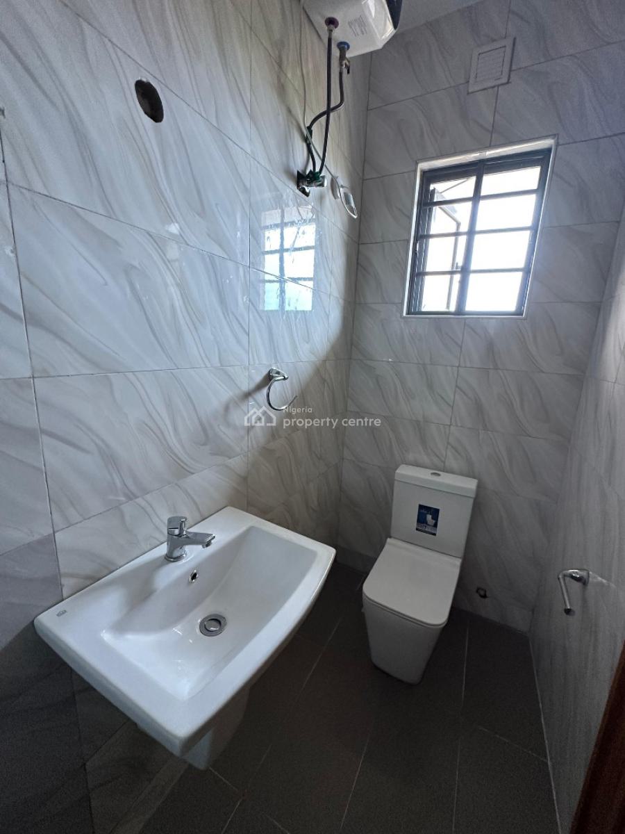 Newly Built 1bedroom Apartment with Elevator, Lekki Phase 1 Lekki Lagos, Lekki Phase 1, Lekki, Lagos, Flat / Apartment for Rent