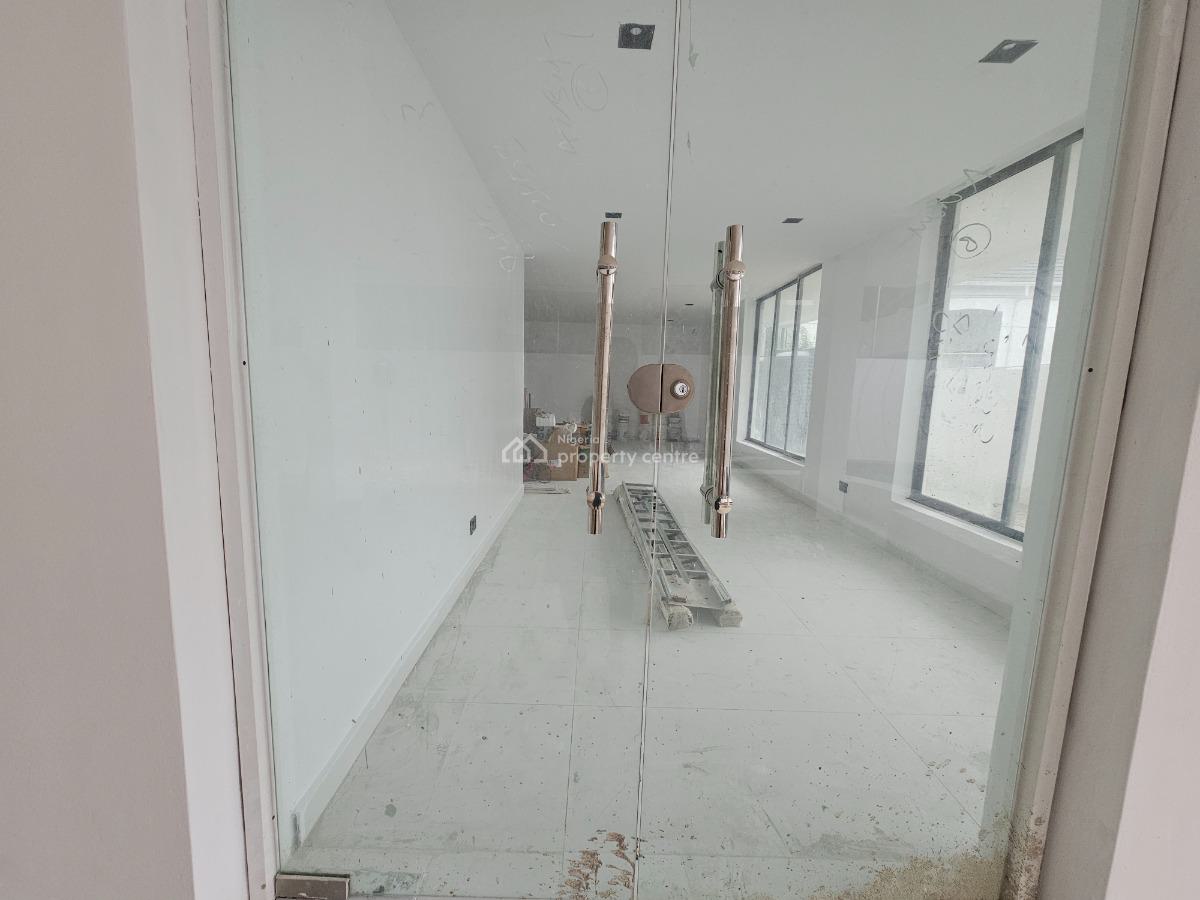 Modernly Crafted 2 Bed Apartments, Lekki Phase 1, Lekki, Lagos, Flat / Apartment for Sale