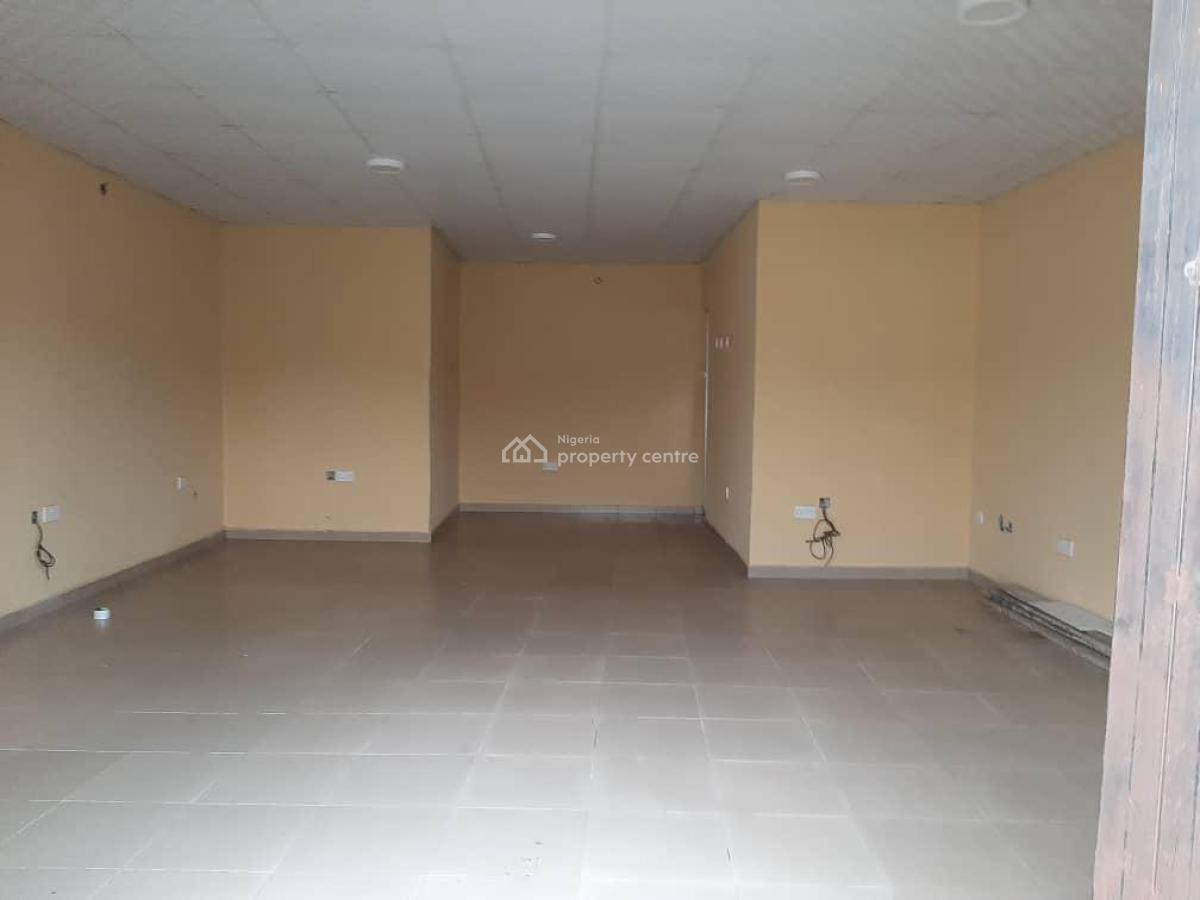 5 Room Office, Baba Animashaun Street, Animashaun, Surulere, Lagos, Office Space for Sale