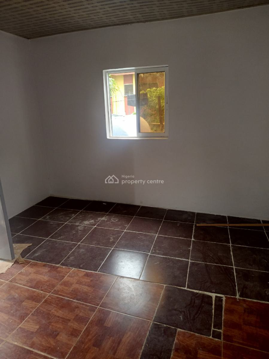 Single Room Self Contain, Adetokunbo Ademola Street, Victoria Island (vi), Lagos, Self Contain (single Rooms) for Rent