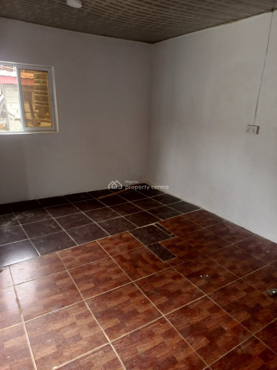 Single Room Self Contain, Adetokunbo Ademola Street, Victoria Island (vi), Lagos, Self Contain (single Rooms) for Rent