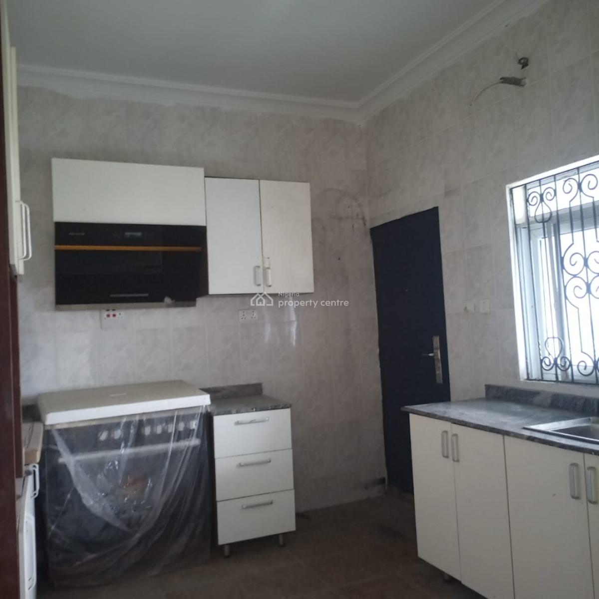 Fully Serviced 3 Bedroom Penthouse Apartment in an Access Code Estate, Western Estate, Ikota Lekki County, Lekki, Lagos, Flat / Apartment for Rent