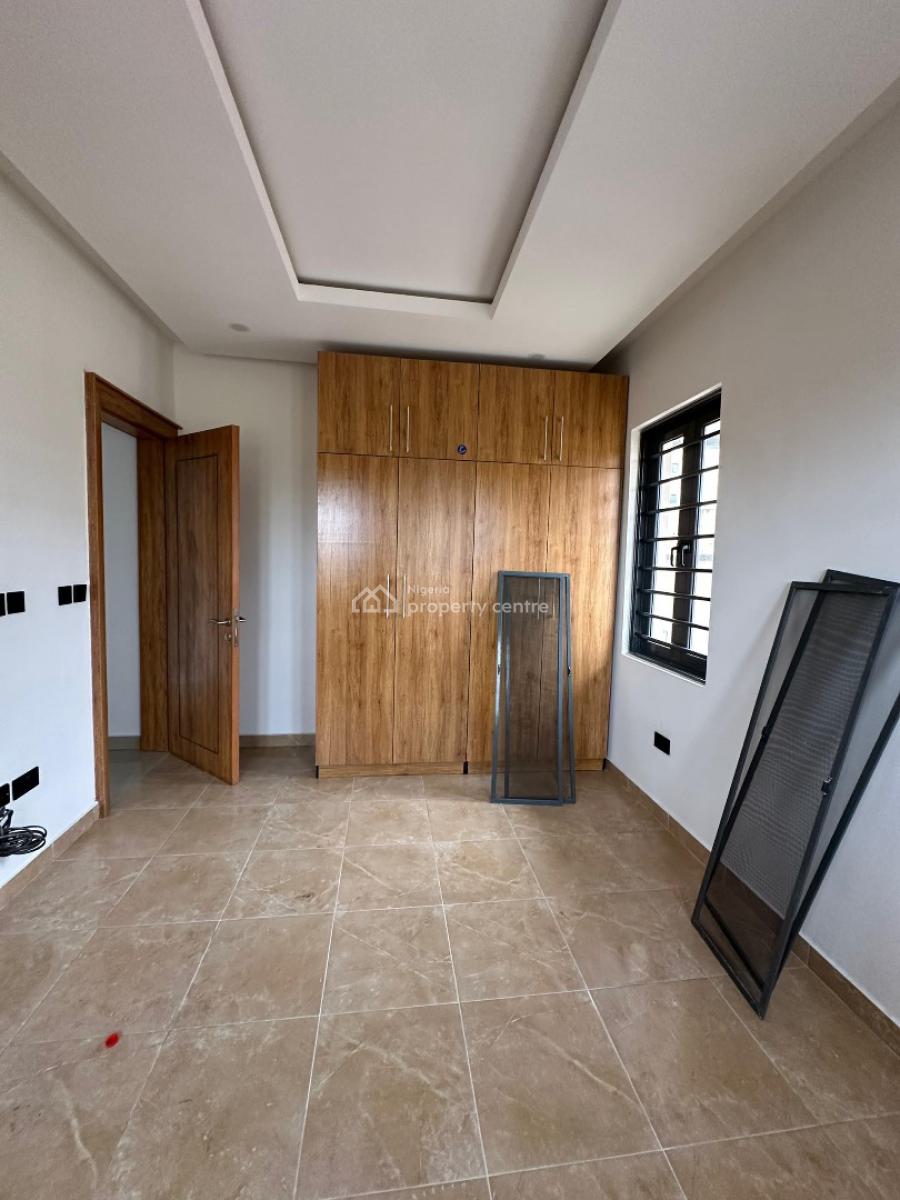 Neatly Built 2bedroom Apartment with Elevator, Lekki Phase1 Lekki Lagos, Lekki Phase 1, Lekki, Lagos, Flat / Apartment for Rent