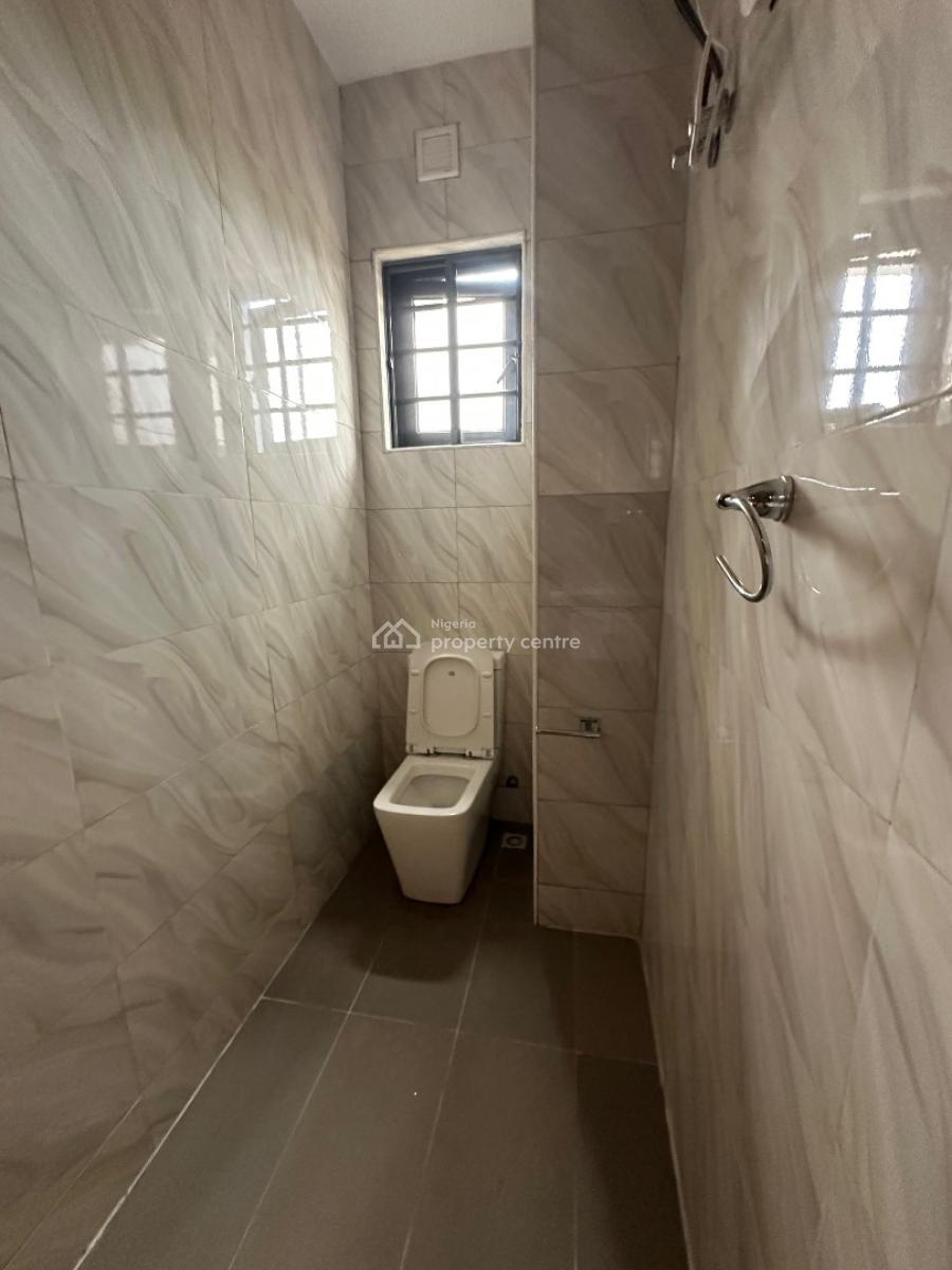 Neatly Built 2bedroom Apartment with Elevator, Lekki Phase1 Lekki Lagos, Lekki Phase 1, Lekki, Lagos, Flat / Apartment for Rent