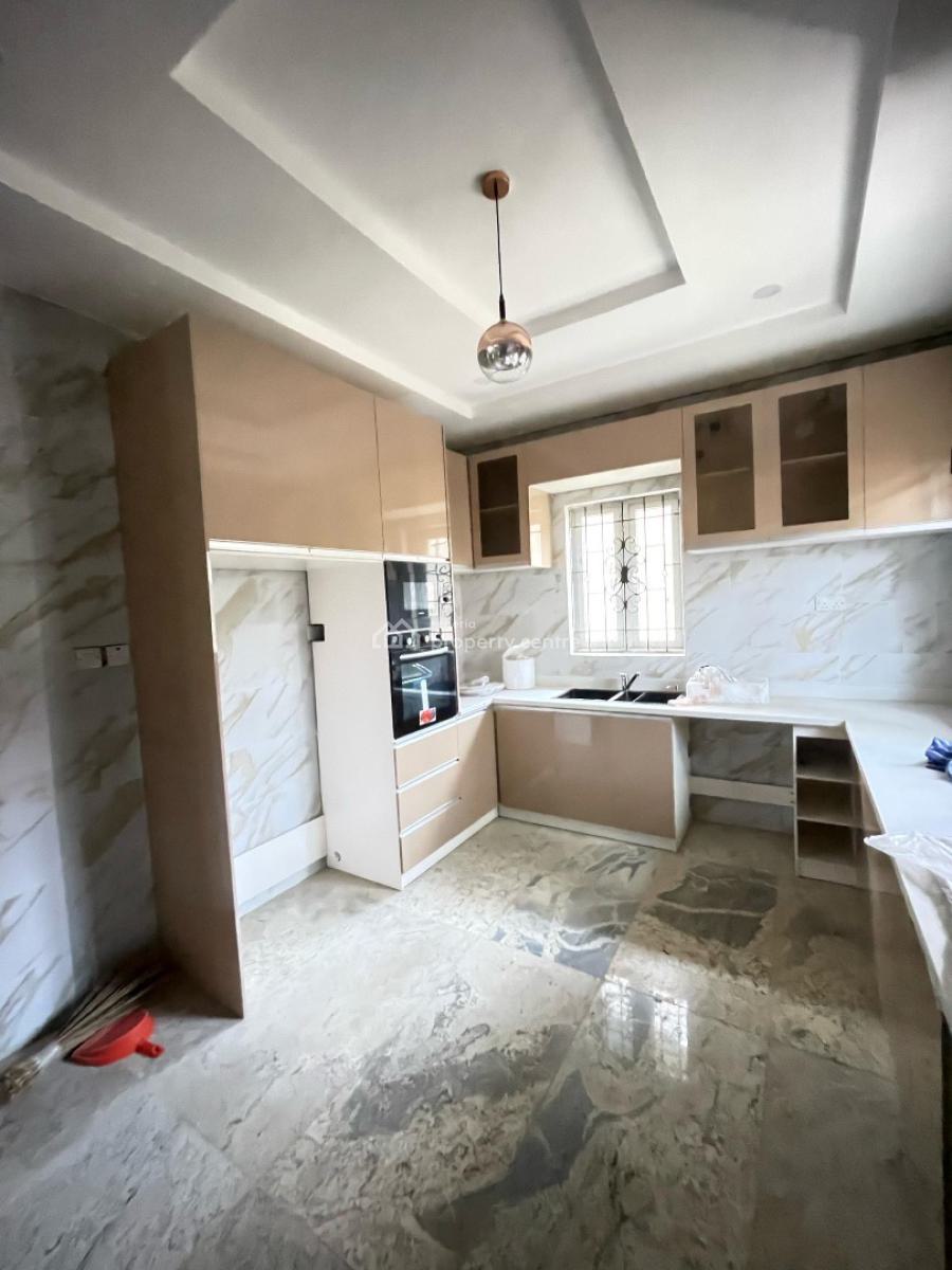 Exquisitely Built 5 Bedroom Fully Detached  Duplex with Bq, Magodo Phase 2, Magodo, Lagos, Detached Duplex for Sale