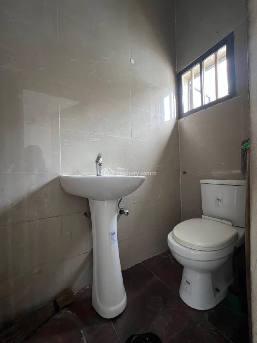 Beautiful Charming Share Apartment at Chevron Lekki, Chevron Drive Lekki, Lekki, Lagos, Self Contain (single Rooms) for Rent