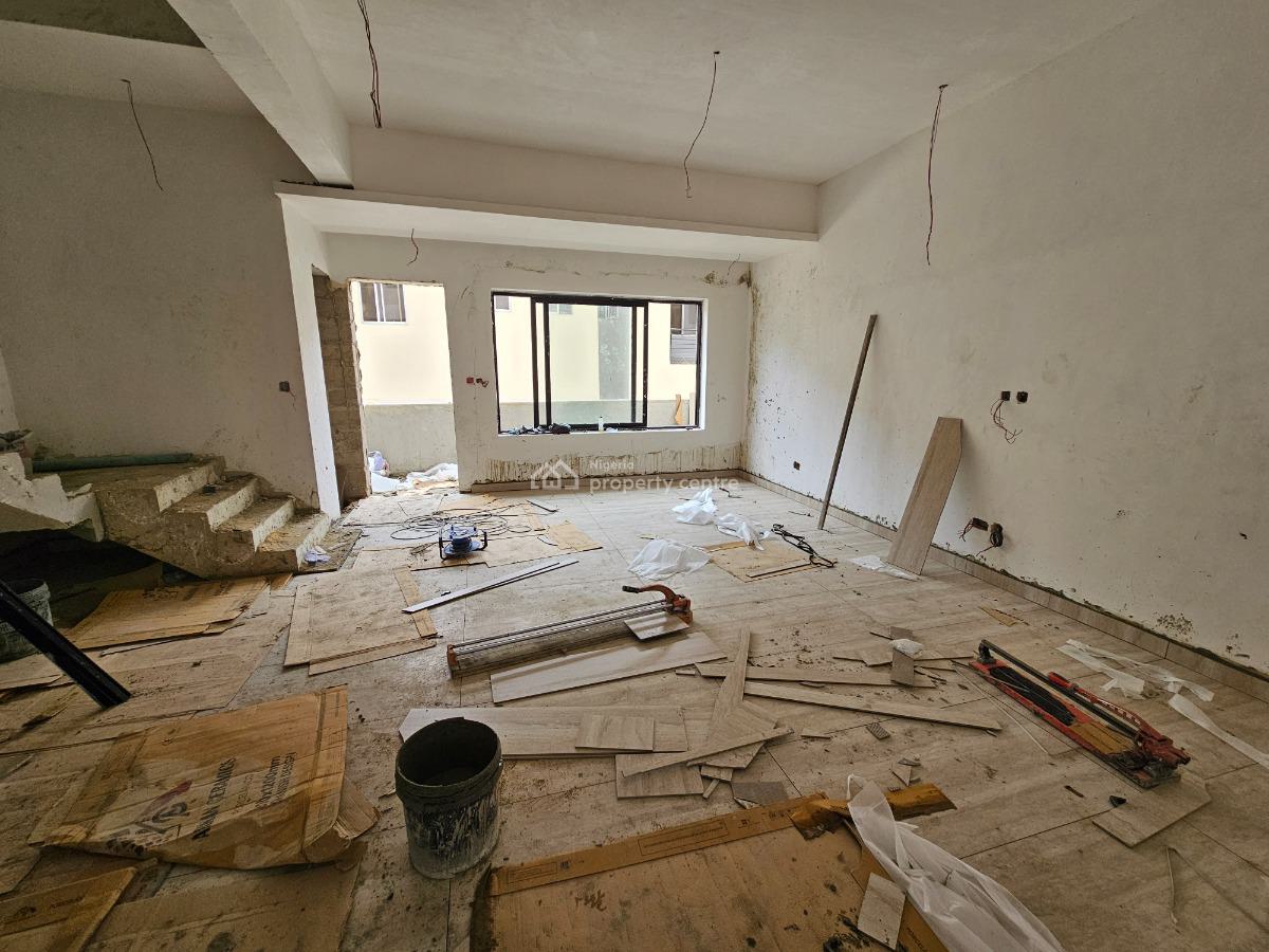 Affordable Luxury 3 Bedrooms Maisonette, Lekki Phase 1, Lekki, Lagos, Flat / Apartment for Sale