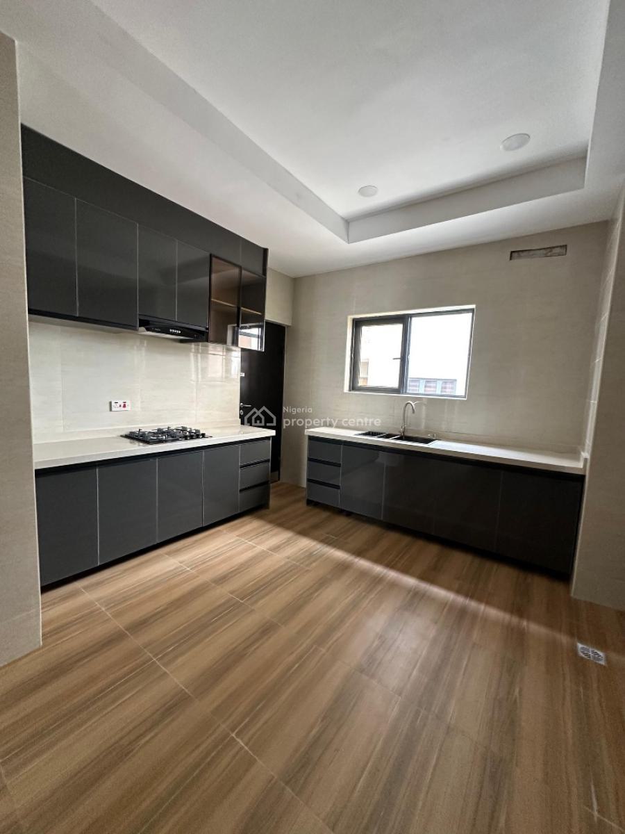 Spaciously Built 2bedroom Penthouse with Elevator, Lekki Phase1 Lekki Lagos, Lekki Phase 1, Lekki, Lagos, Flat / Apartment for Rent