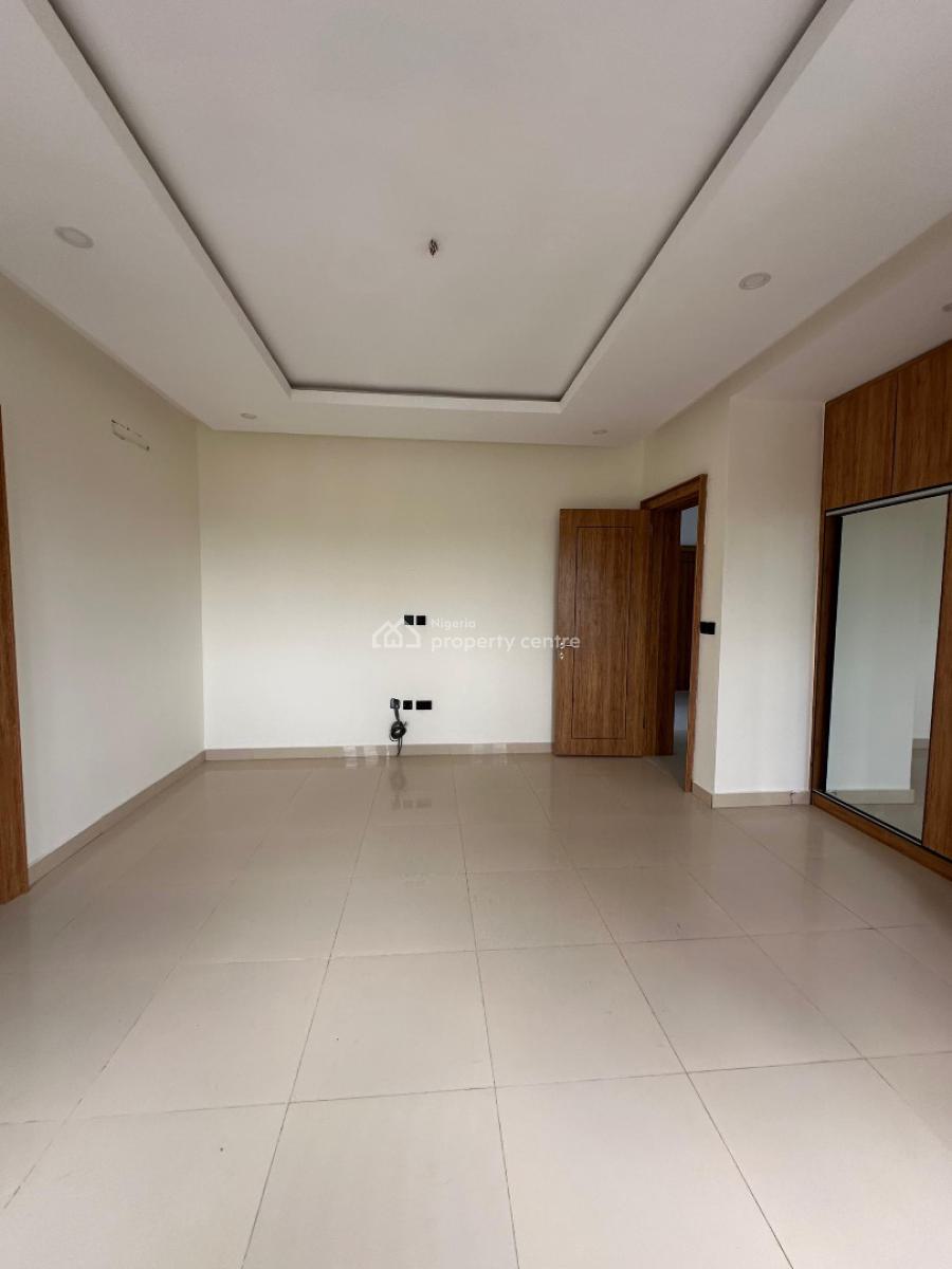 Spaciously Built 2bedroom Penthouse with Elevator, Lekki Phase1 Lekki Lagos, Lekki Phase 1, Lekki, Lagos, Flat / Apartment for Rent